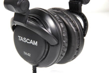 Headphone TASCAM TH-02
